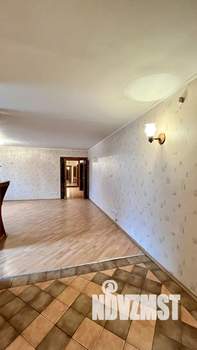 3-к квартира, вторичка, 84м2, 3/9 этаж