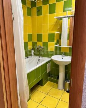 2-к квартира, вторичка, 49м2, 1/5 этаж