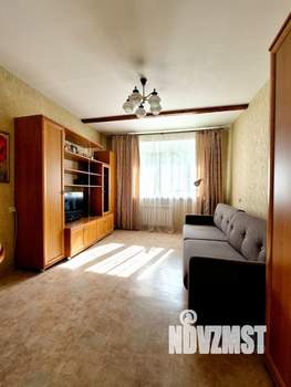 2-к квартира, вторичка, 43м2, 1/10 этаж