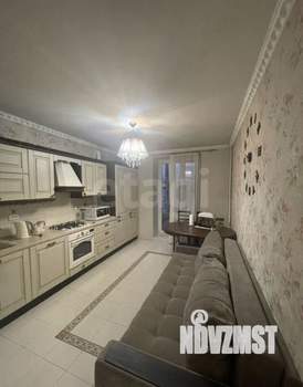 2-к квартира, вторичка, 77м2, 11/11 этаж