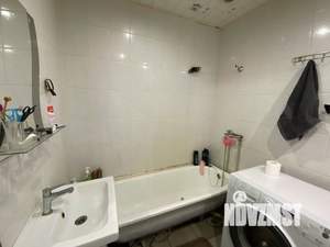 2-к квартира, вторичка, 62м2, 1/10 этаж