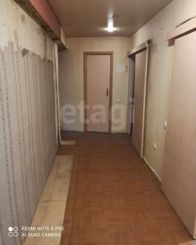 3-к квартира, вторичка, 55м2, 1/9 этаж