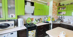 3-к квартира, вторичка, 63м2, 9/9 этаж