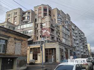 4-к квартира, вторичка, 190м2, 4/5 этаж