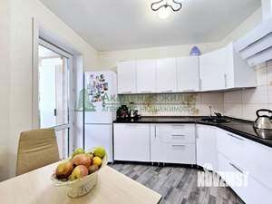 3-к квартира, вторичка, 76м2, 20/23 этаж