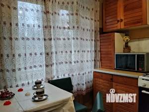 2-к квартира, вторичка, 46м2, 3/5 этаж