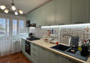 3-к квартира, вторичка, 121м2, 6/6 этаж