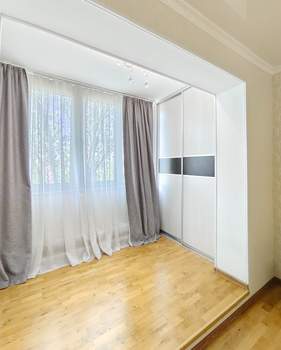 4-к квартира, вторичка, 80м2, 5/9 этаж