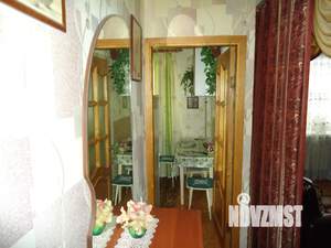 2-к квартира, вторичка, 42м2, 1/5 этаж