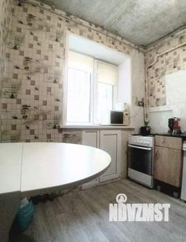3-к квартира, вторичка, 43м2, 1/5 этаж
