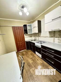 2-к квартира, вторичка, 58м2, 1/5 этаж