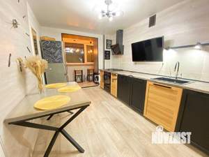 3-к квартира, вторичка, 77м2, 8/10 этаж