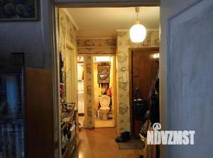 4-к квартира, вторичка, 63м2, 1/5 этаж