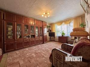 3-к квартира, вторичка, 60м2, 1/10 этаж