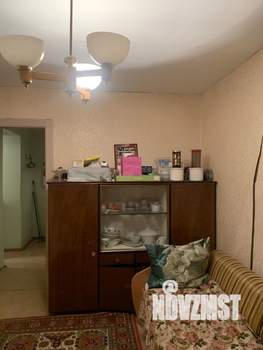 2-к квартира, вторичка, 50м2, 1/10 этаж