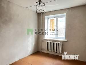 3-к квартира, вторичка, 63м2, 1/9 этаж