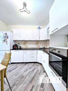 3-к квартира, вторичка, 73м2, 20/23 этаж