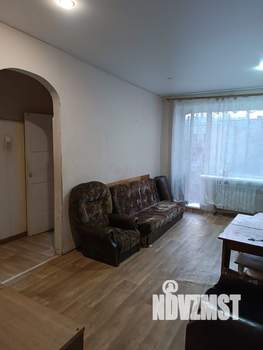 2-к квартира, вторичка, 42м2, 4/4 этаж