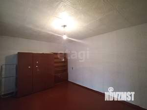 2-к квартира, вторичка, 42м2, 1/9 этаж