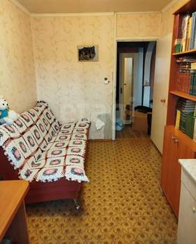 3-к квартира, вторичка, 57м2, 9/9 этаж