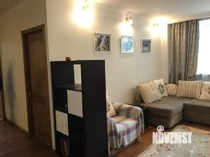 3-к квартира, вторичка, 74м2, 1/9 этаж