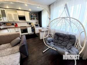 4-к квартира, вторичка, 74м2, 3/9 этаж