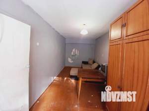 2-к квартира, вторичка, 42м2, 1/9 этаж