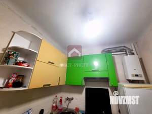 2-к квартира, вторичка, 42м2, 1/5 этаж