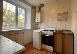 4-к квартира, вторичка, 62м2, 3/5 этаж