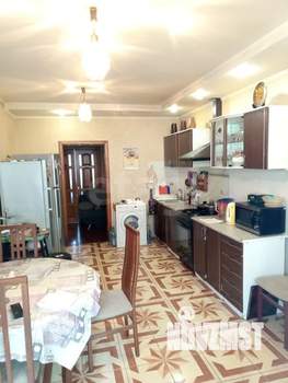 4-к квартира, вторичка, 123м2, 4/10 этаж