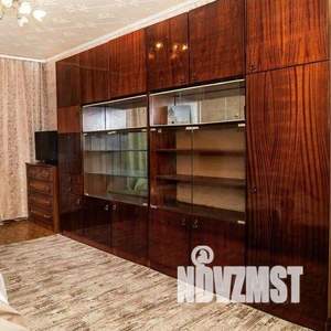 2-к квартира, вторичка, 44м2, 1/9 этаж