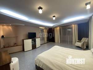 4-к квартира, вторичка, 153м2, 8/10 этаж