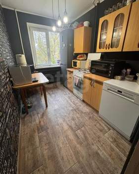 3-к квартира, вторичка, 61м2, 3/9 этаж