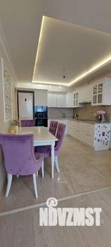 3-к квартира, вторичка, 70м2, 23/25 этаж