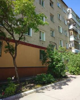 2-к квартира, вторичка, 46м2, 3/5 этаж