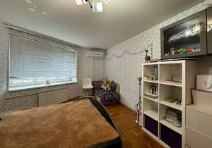 4-к квартира, вторичка, 121м2, 6/6 этаж