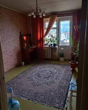 4-к квартира, вторичка, 80м2, 9/9 этаж