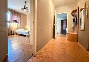 2-к квартира, вторичка, 50м2, 4/10 этаж