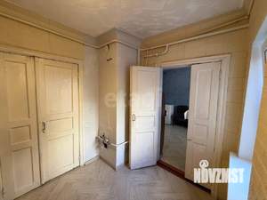 2-к квартира, вторичка, 37м2, 1/1 этаж