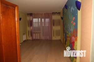 4-к квартира, вторичка, 205м2, 4/5 этаж