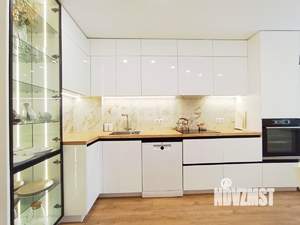 2-к квартира, вторичка, 60м2, 1/10 этаж