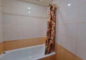 2-к квартира, вторичка, 57м2, 1/10 этаж