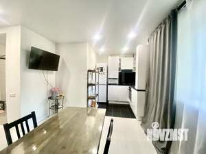 2-к квартира, вторичка, 57м2, 1/5 этаж
