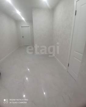 2-к квартира, вторичка, 70м2, 1/23 этаж