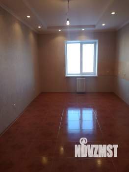 3-к квартира, вторичка, 220м2, 4/5 этаж