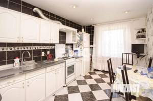 3-к квартира, вторичка, 72м2, 8/9 этаж