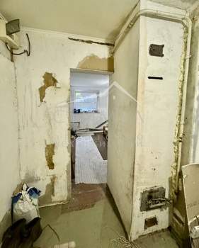 2-к квартира, вторичка, 39м2, 1/2 этаж