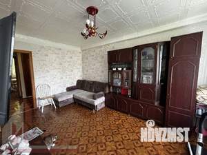 4-к квартира, вторичка, 58м2, 5/5 этаж