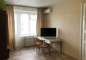 2-к квартира, вторичка, 40м2, 5/5 этаж