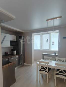 2-к квартира, вторичка, 63м2, 13/19 этаж